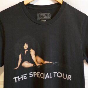 Lizzo The Special Tour Black Graphic Shirt 2022 100% Cotton Medium